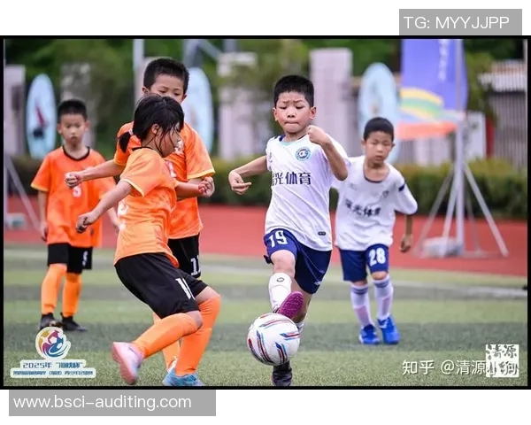 桑成足球：探索青少年足球培养的新模式与发展前景