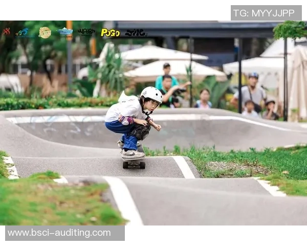 滑板文化的崛起与传承：深入成都滑板队的精神世界与团队意识探讨