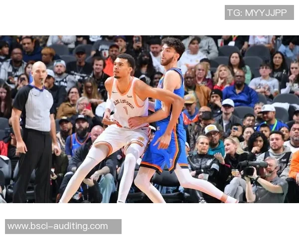 绝代双骄的传奇对决足球世界的巅峰之战与荣耀传承