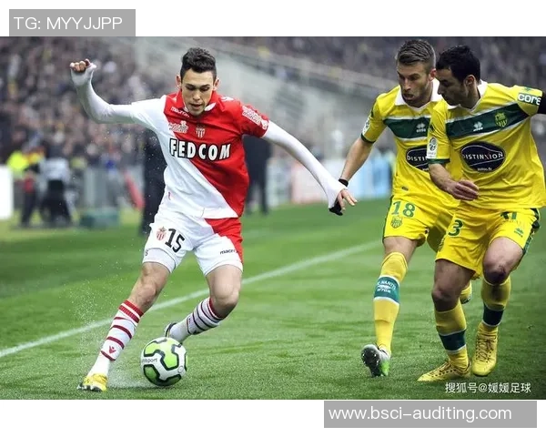 足球界最帅球员盘点那些让人心动的足球明星魅力与风采并存